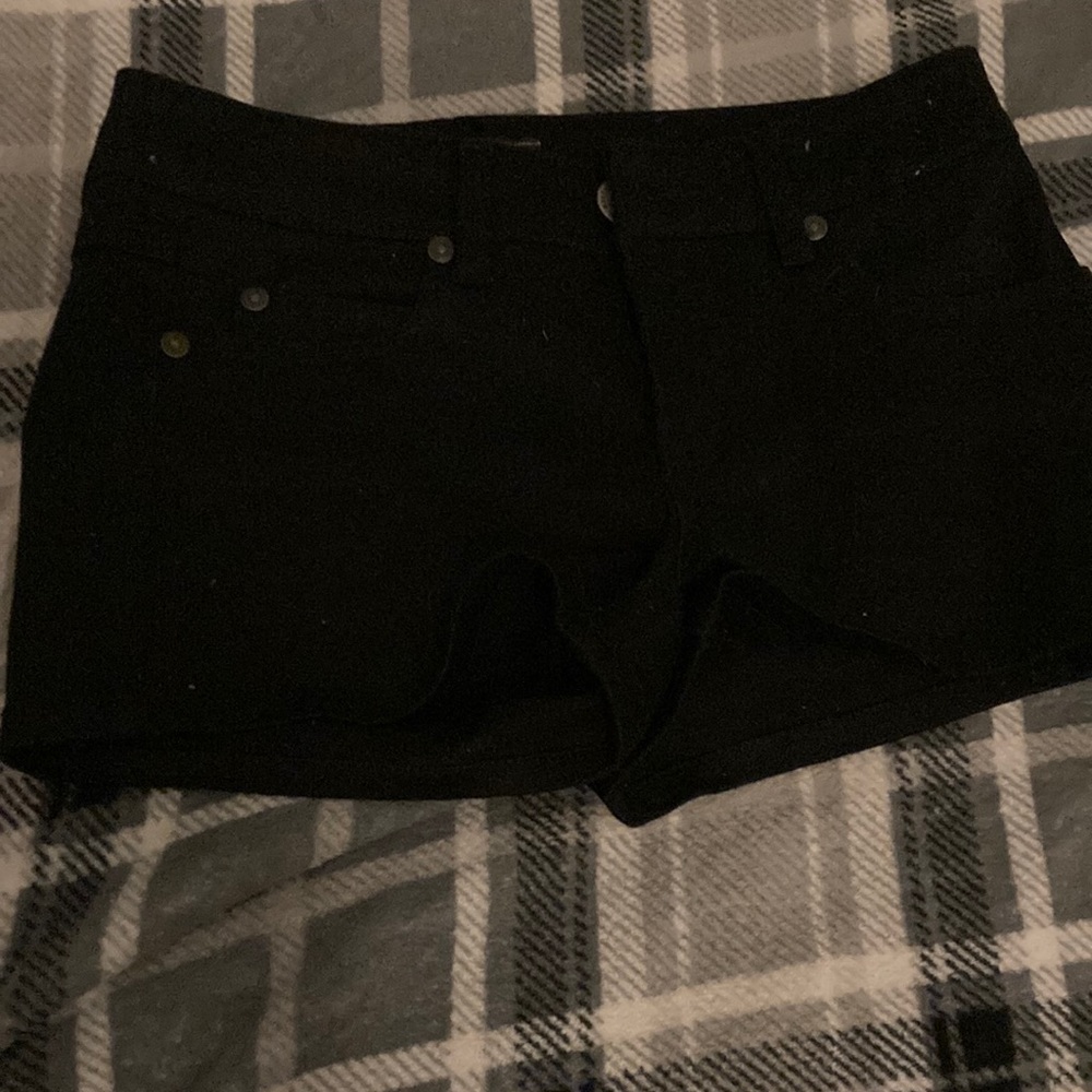 Black shorts, size 3 for woman, worn only 3 times.